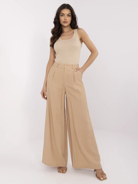 Camelowe materiałowe spodnie z szeroką nogawką