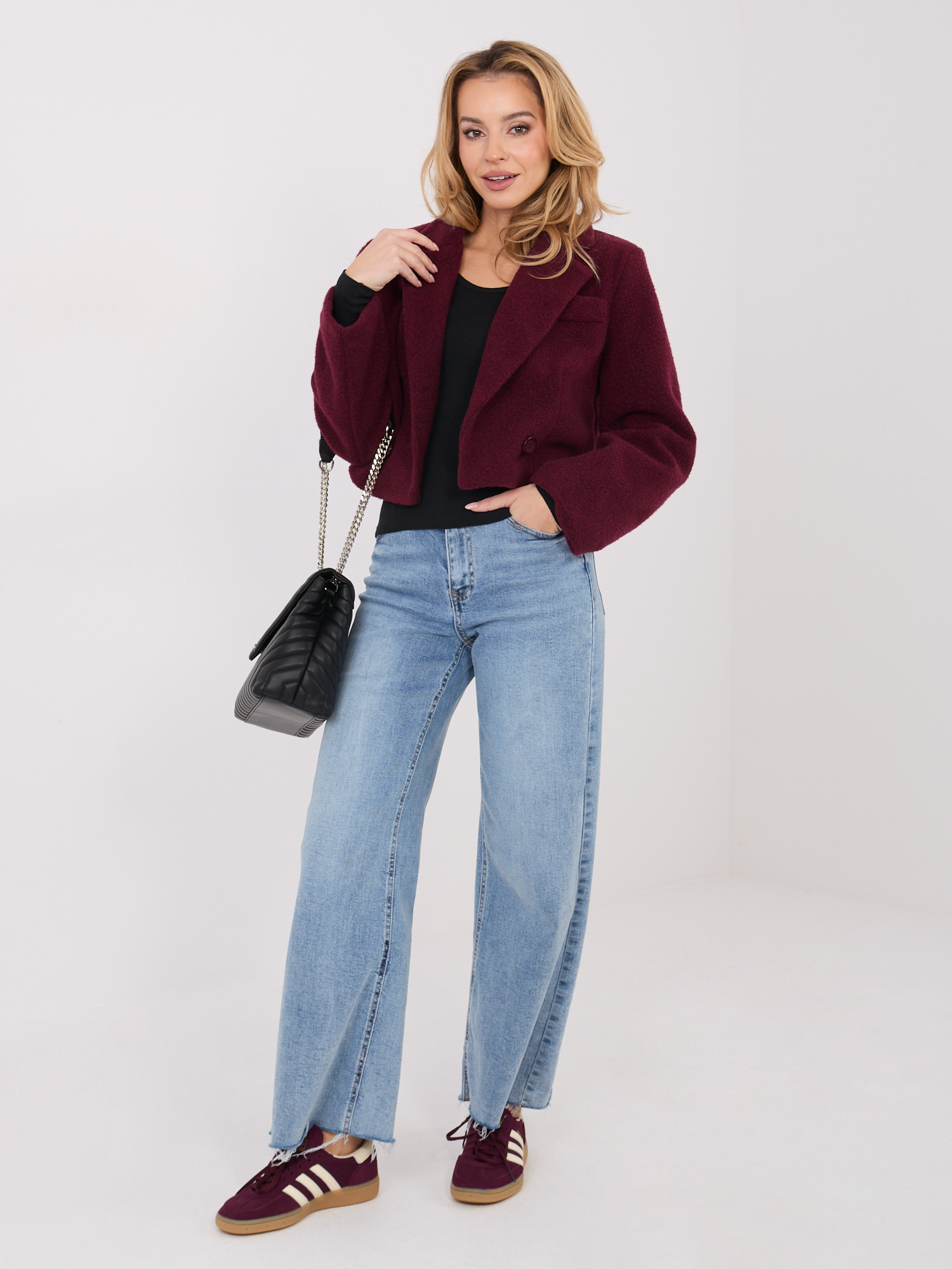 Czarny dopasowany longsleeve z bawełny 