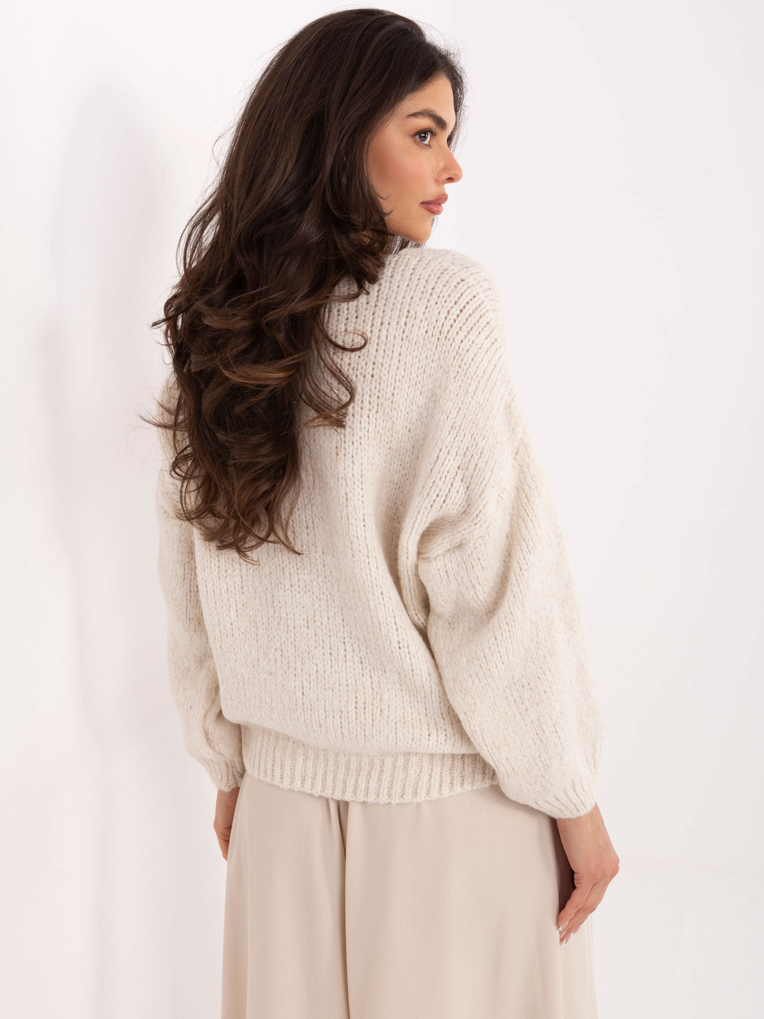 Sweter jasny beżowy