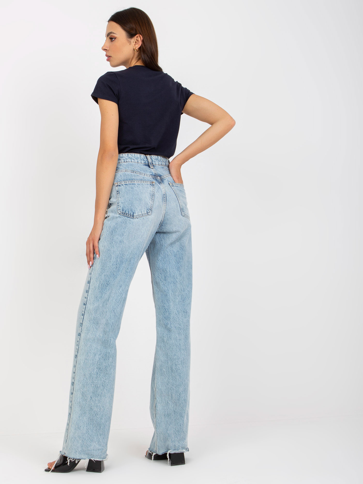 Hurtownia online Granatowy damski t-shirt basic bawełniany 