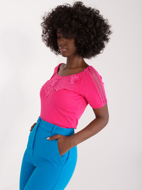 Hurt Ciemnoróżowa bluzka z koronką i aplikacją