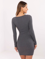 Ciemnoszara dopasowana sukienka w prążek RUE PARIS 