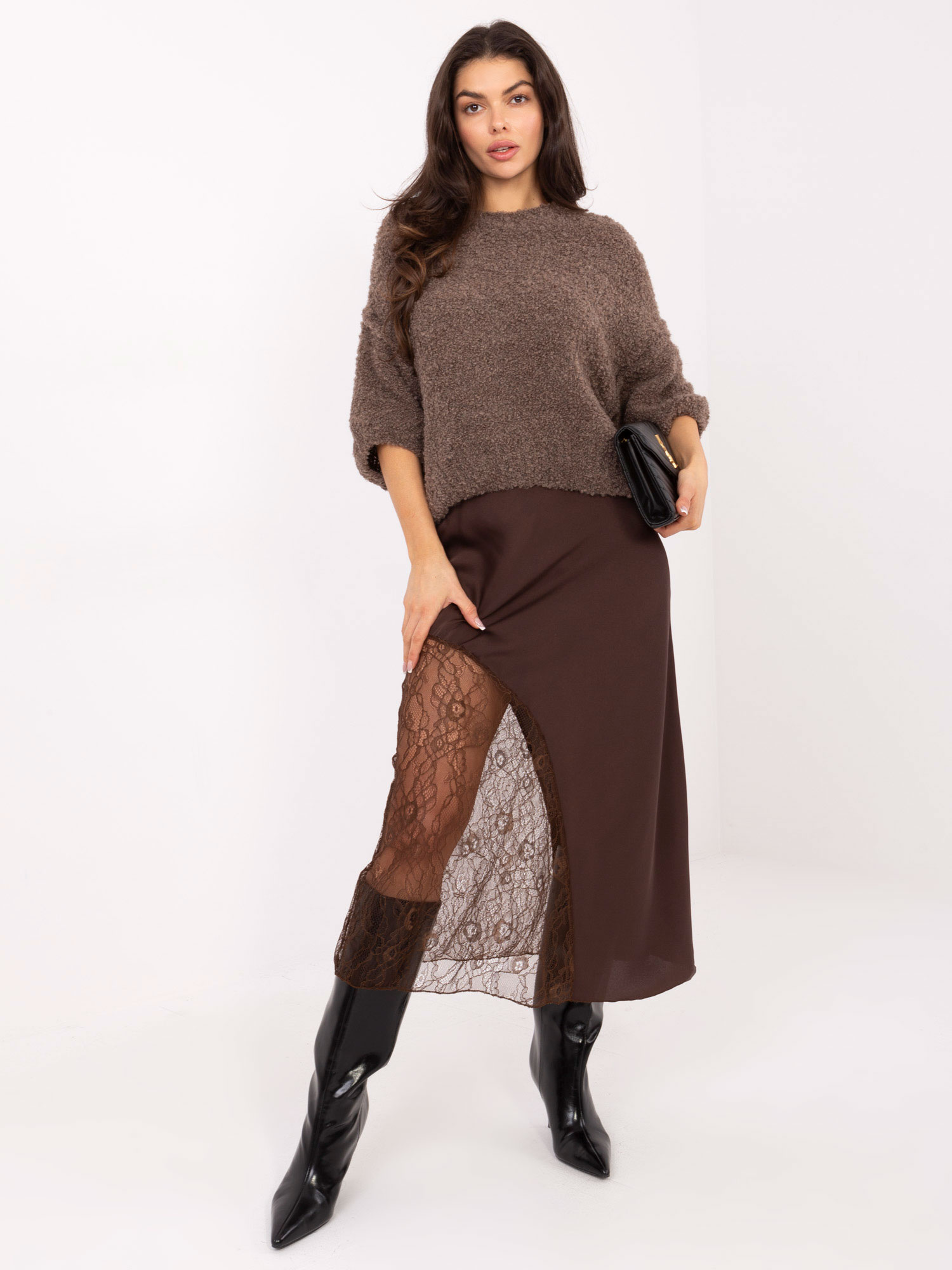 Sweter ciemny bezowy