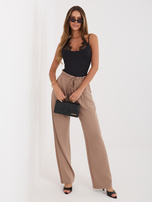 Ciemnobeżowe dresowe spodnie z zakładkami RUE PARIS  