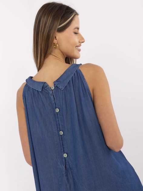 Ciemnoniebieska trapezowa sukienka z cienkiego jeansu
