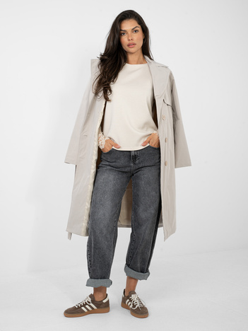 Beżowa damska bluzka z imitacją t-shirtu