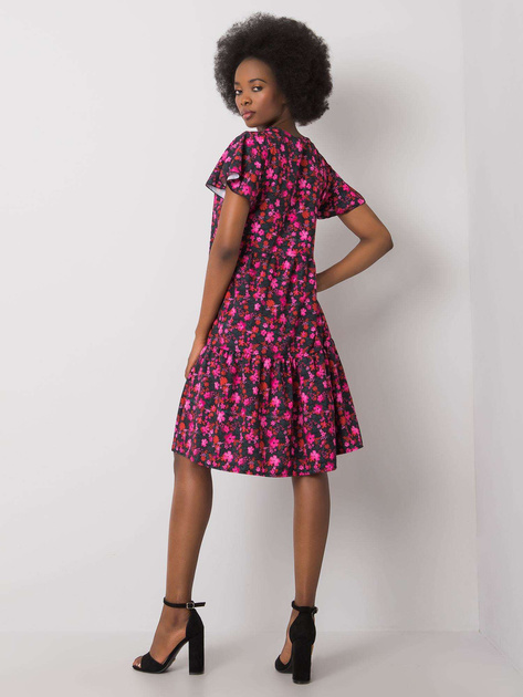 Różowa sukienka we wzory Bailee RUE PARIS