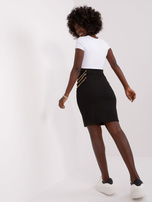 Hurtownia Czarna dopasowana spódnica dzianinowa