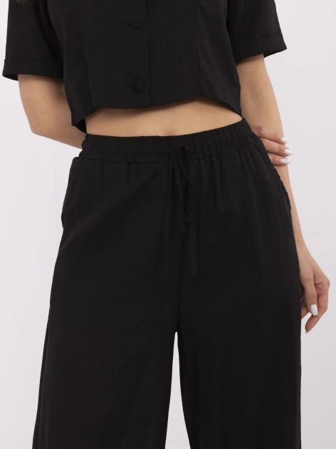 Czarne szerokie spodnie damskie na lato