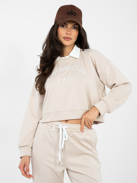 Jasnobeżowy komplet z prostymi spodniami