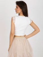 Hurtownia Ecru krótka bluzka z koronką w prążek