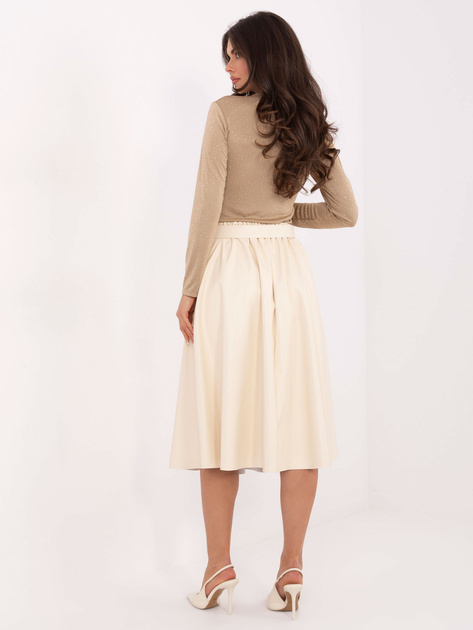 Jasnobeżowa skórzana spódnica z paskiem