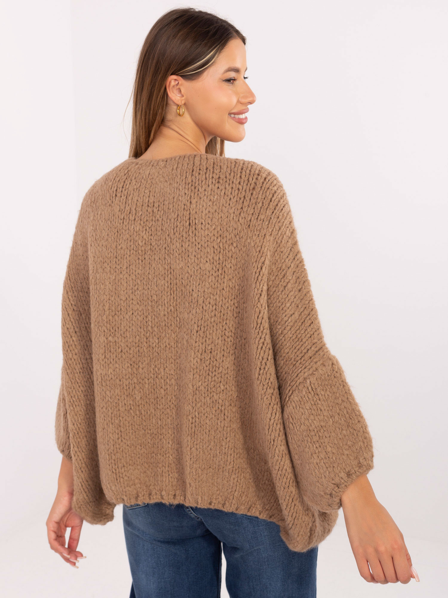Sweter camelowy