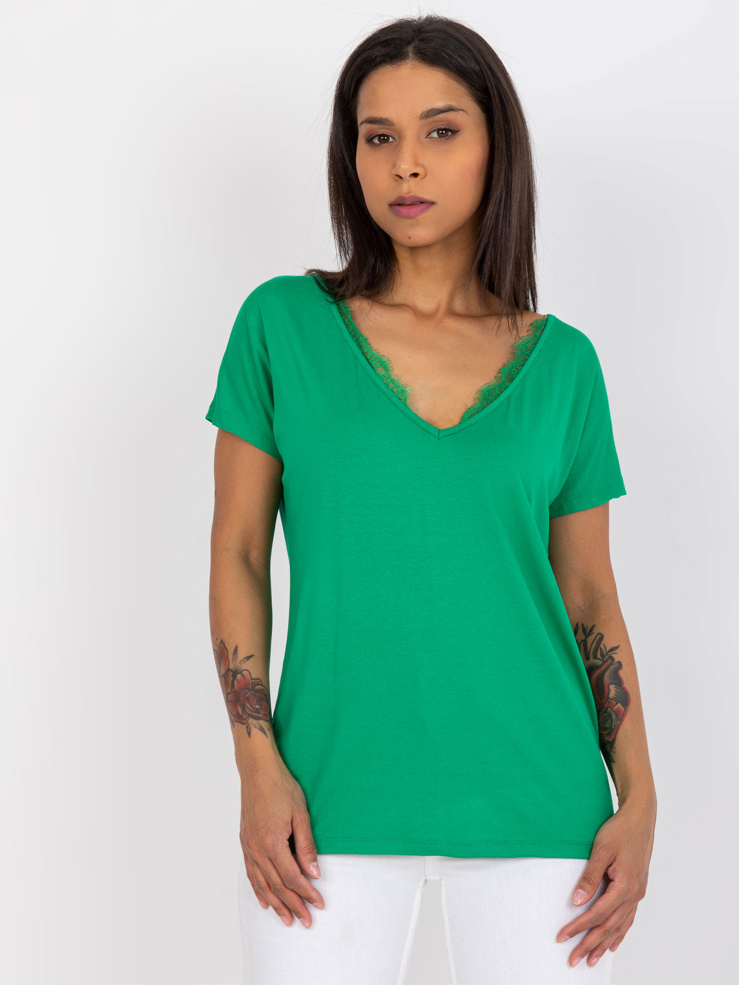 Grünes Damen-T-Shirt mit Spitze Aileen.