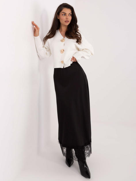 Ecru elegancki sweter z ozdobnymi guzikami