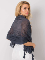 Granatowa chusta z frędzlami