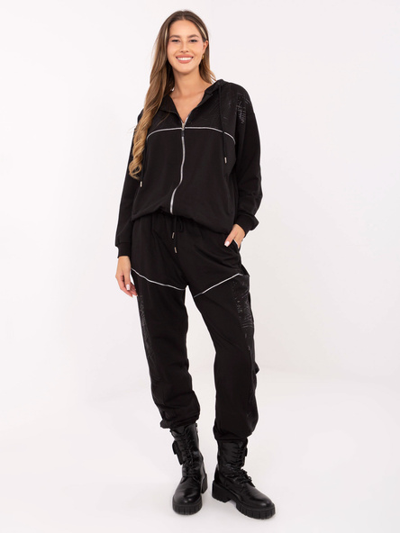 Czarny komplet z nadrukiem z efektem połysku