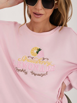 Jasnoróżowa damska bluza z owocowym haftem RUE PARIS