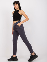 Grafitfarbene Damen Sweatpants aus Baumwolle.
