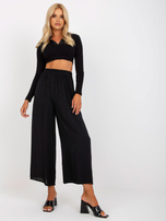 Hurtownia Czarne szerokie spodnie z materiału OCH BELLA 