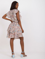 Beżowa sukienka z falbaną i nadrukiem w kwiaty ZULUNA