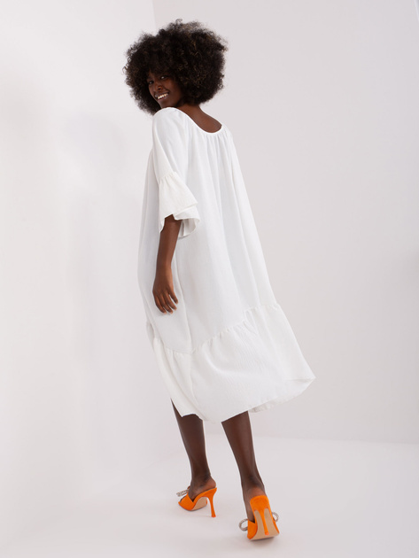 Hurtownia Ecru midi sukienka oversize z falbaną