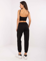 Czarny dresowy komplet z crop topem Mado