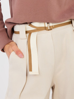 Jasnobeżowe damskie jeansy z nogawką 7/8  RUE PARIS 