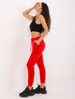 Czerwone dresowe spodnie z wiązaniem Shaila