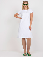 Biała bawełniana sukienka plus size z falbaną z tyłu 