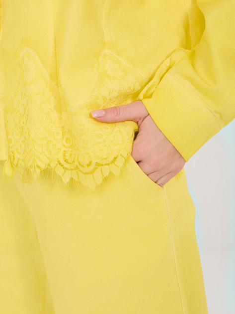 Żółta jeansowa kurtka z koronką RUE PARIS