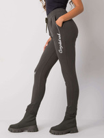 Khaki spodnie dresowe z napisami Haylee