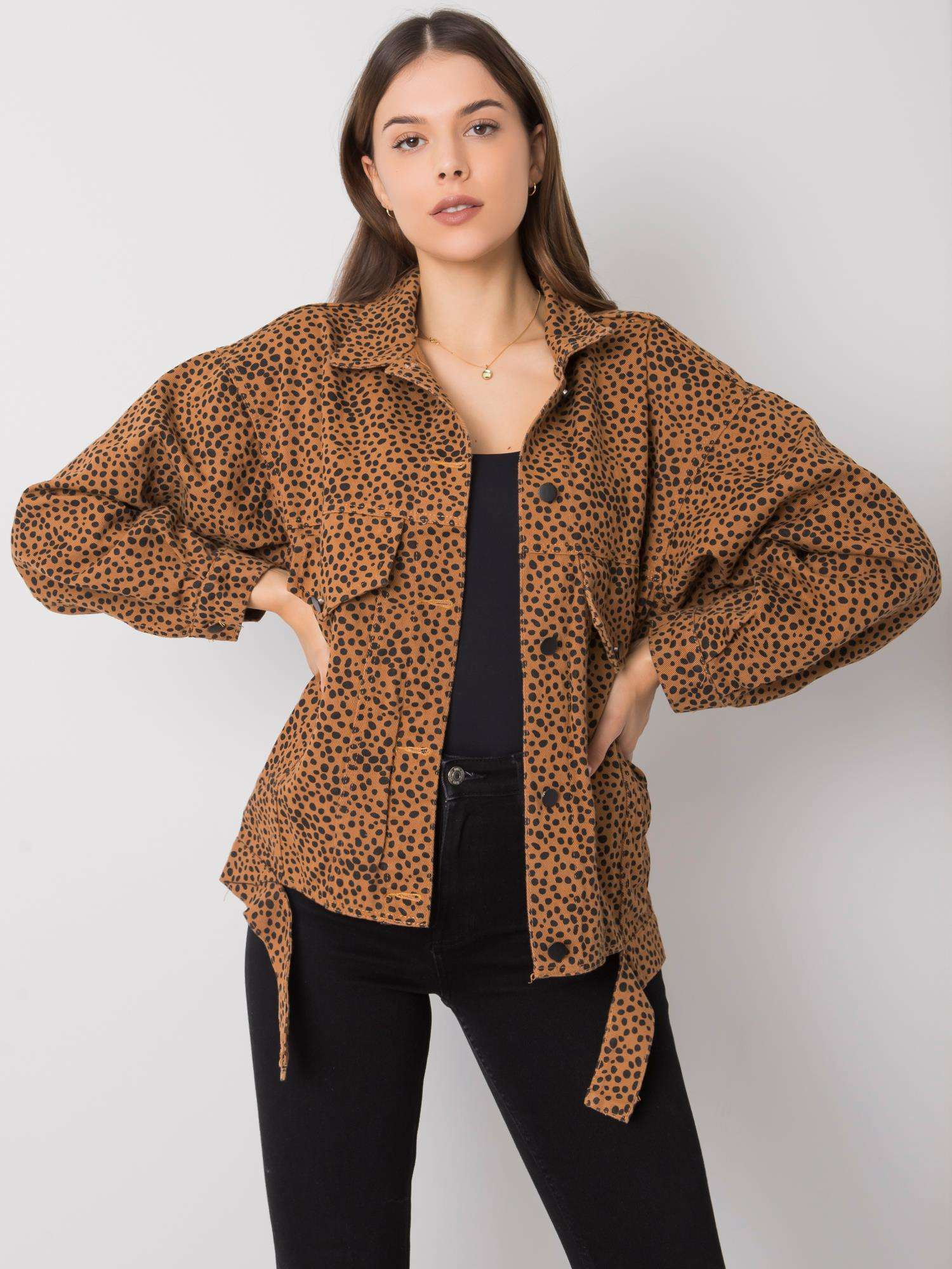Helle braune Jacke Avery.