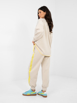 Jasnobeżowy damski komplet z bluzą oversize RUE PARIS