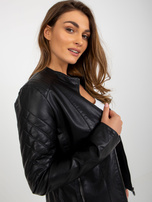 Hurt Czarna damska kurtka z ekoskóry z kieszeniami