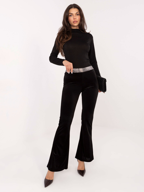 Czarne welurowe spodnie dzwony na imprezę  