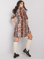 Czarno-brązowa sukienka szmizjerka z printami Hanley RUE PARIS