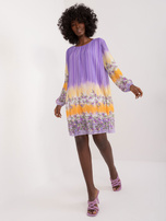 Hurt Fioletowa sukienka w kolorowe desenie