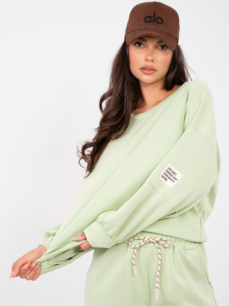 Pistacjowy dresowy komplet z miękkiego materiału