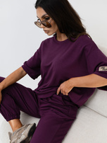 Śliwkowy komplet ze spodniami typu jogger RUE PARIS 