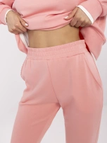 Brzoskwiniowy dwuczęściowy komplet z bluzą oversize