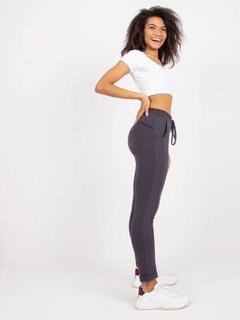 Grafitowe spodnie Approachable