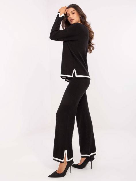 Czarny komplet z kontrastowym wykończeniem