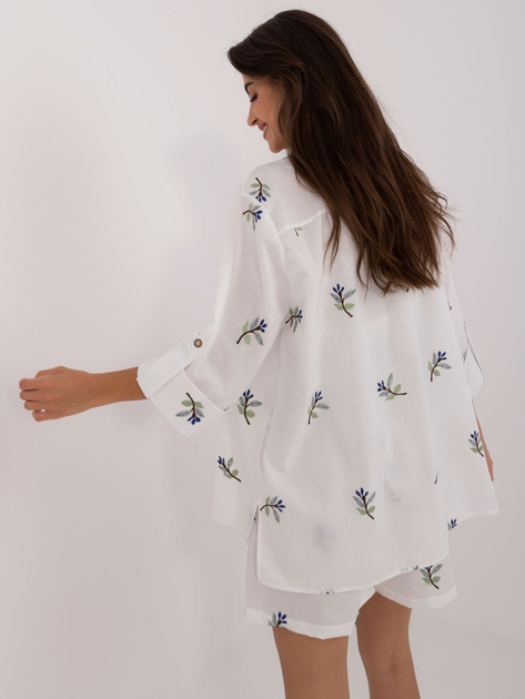 Hurtownia Biały trzyczęściowy komplet letni z koszulą