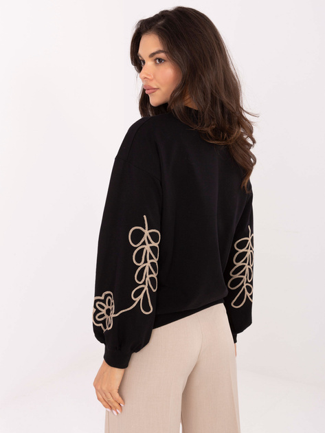 Czarna bawełniana bluza z haftem