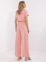 Brzoskwiniowe dresowe spodnie basic z zakładkami