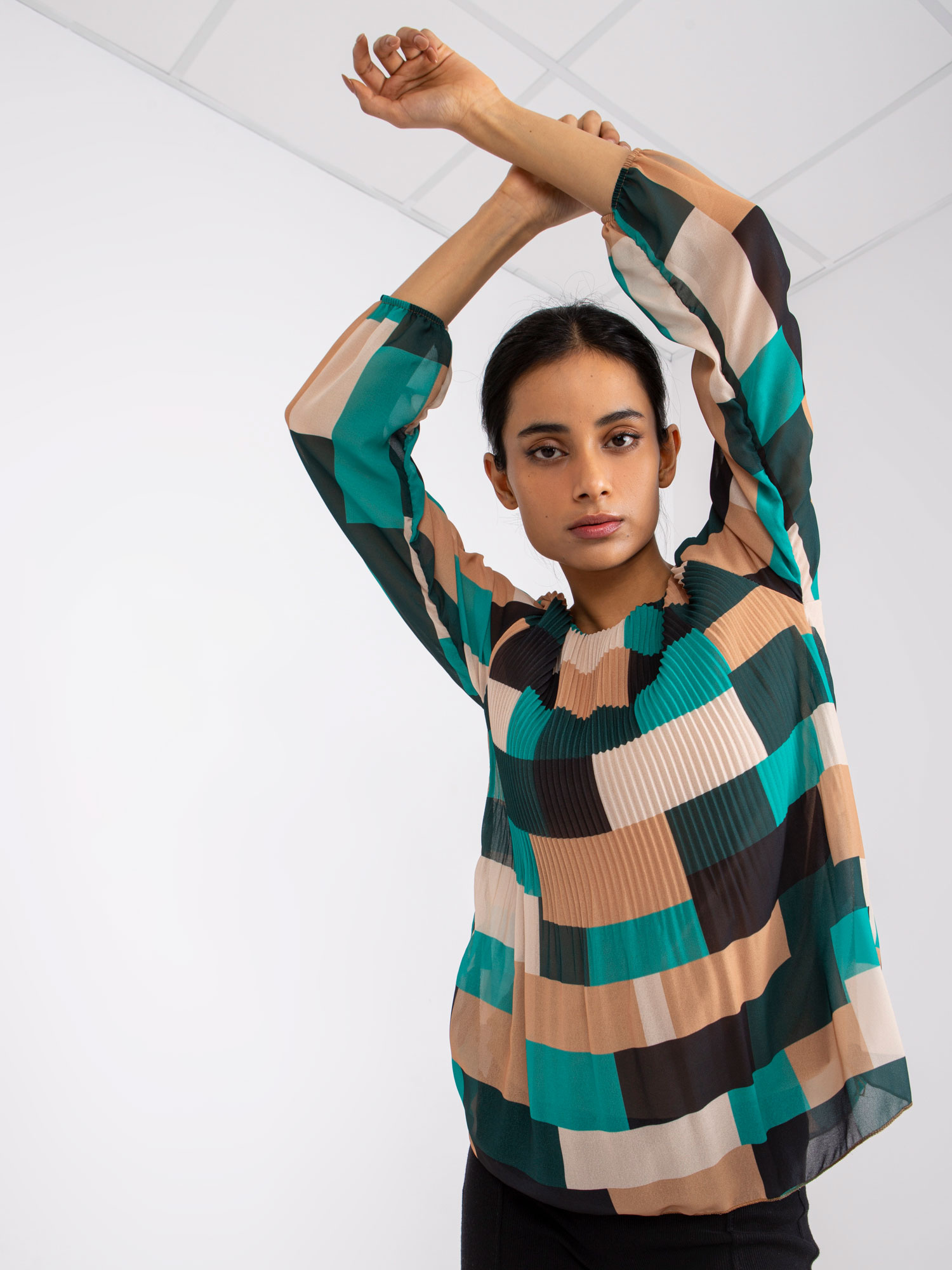 Green-beige patterned blouse Gabriella