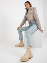 Hurtownia Ciemnobeżowa krótka kurtka zimowa 2w1 z kapturem 