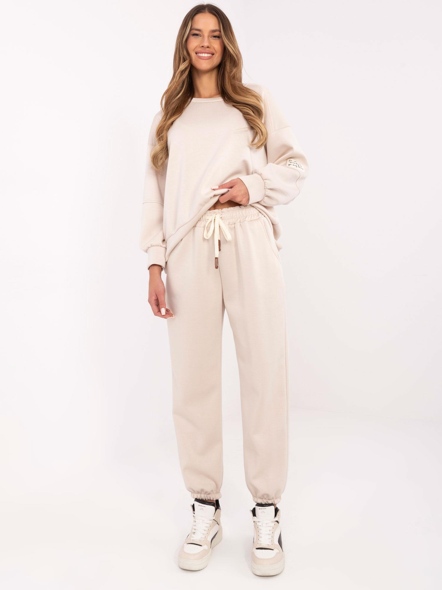 Hurt Beżowy dwuczęściowy komplet z domieszką wiskozy