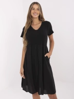 Czarna letnia sukienka z krótkim rękawem